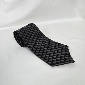 DKNY Men Y2K Preppy Black Gray Geometric Triangle Print 100% Silk Career Tie Vtg